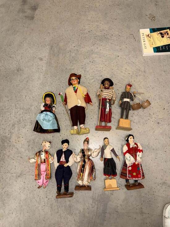 Unbranded Other - Vintage Lot of 9 International Folk Art Souvenir Dolls Including Italian and Eas